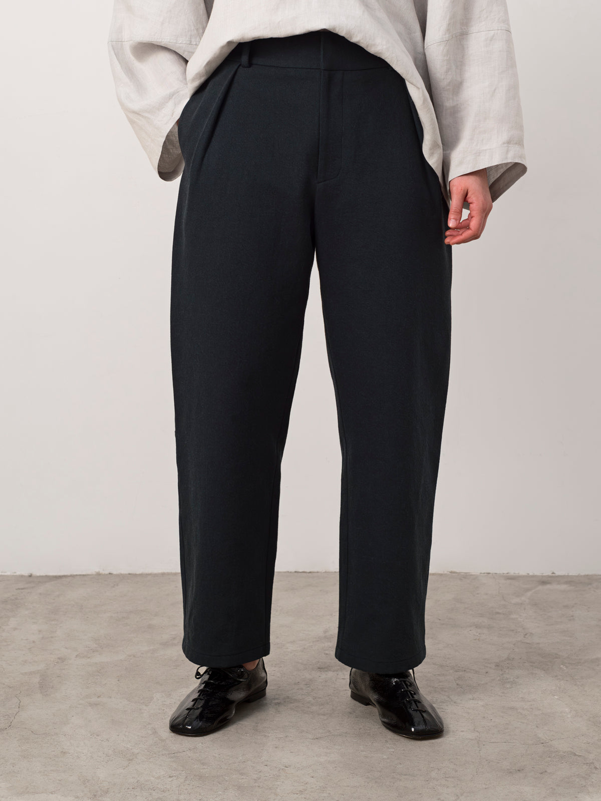 Pleated Blue Cotton Twill Trouser